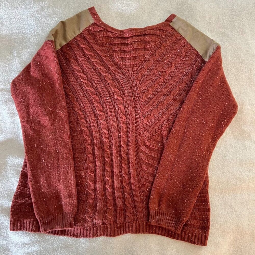 Hinge Women's Sweater Rust Brown Cable Knit Suede Shoulders Cotton Blend, Size M